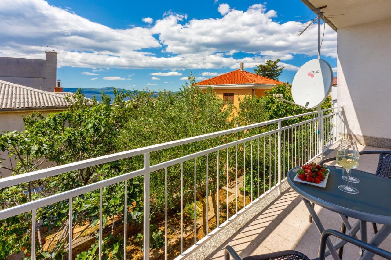 Azur Novi Vinodolski Extérieur photo
